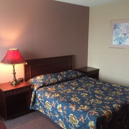 ברמפטון White Knight Motel מראה חיצוני תמונה